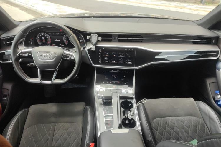 Used Audi A6L 2019 55 TFSI quattro Prestige Dynamic Edition Center Console