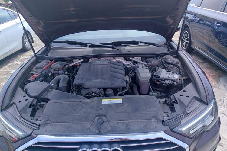 Used Audi A6L 2019 45 TFSI Prestige Dynamic Edition Engine Bay
