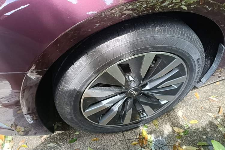 Used Audi A6L 2019 45 TFSI Prestige Elegant Edition Left Front Wheel Hub
