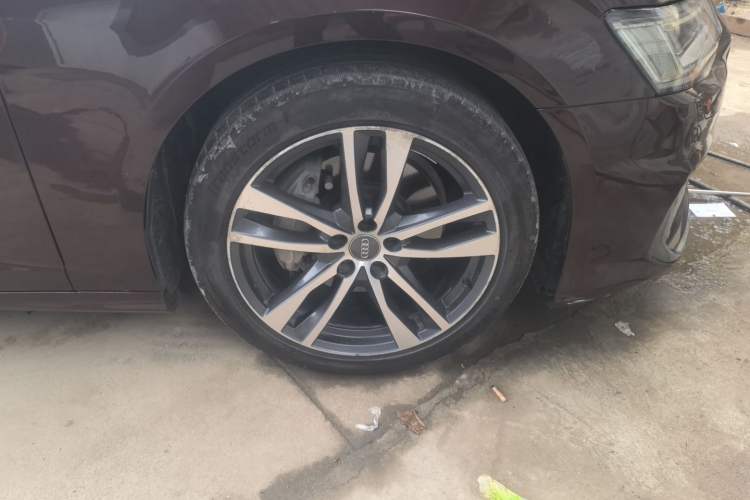 Used Audi A6L 2019 45 TFSI Prestige Dynamic Edition Right Front Wheel Hub