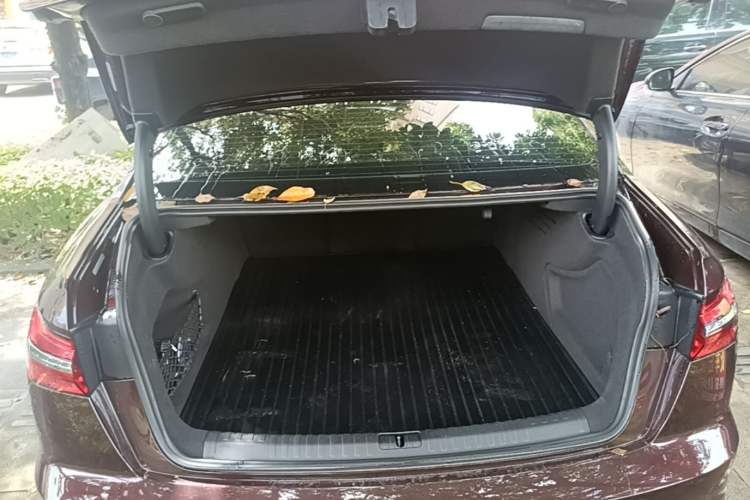 Used Audi A6L 2019 45 TFSI Prestige Elegant Edition Trunk