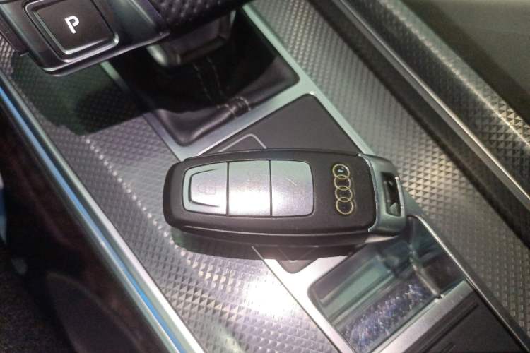 Used Audi A6L 2019 45 TFSI Prestige Dynamic Edition Vehicle Key