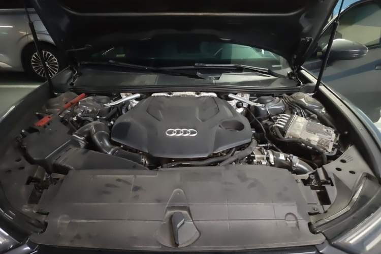 Used Audi A6L 2019 55 TFSI quattro Prestige Dynamic Edition Engine Bay