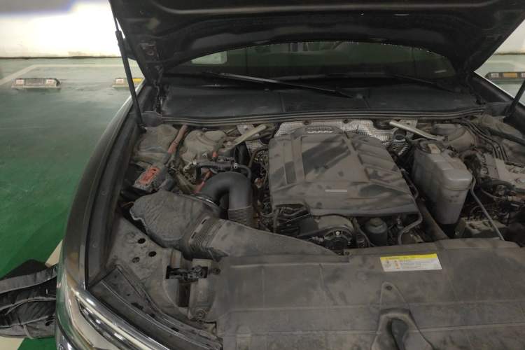 Used Audi A6L 2019 45 TFSI Prestige Dynamic Edition Engine Bay Right