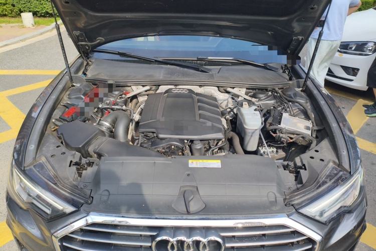 Used Audi A6L 2019 40 TFSI Luxury Dynamic Model Engine Bay