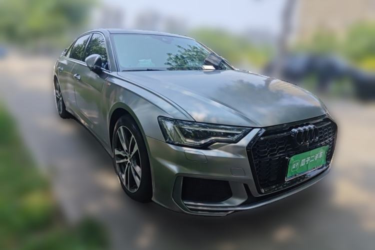 Used Audi A6L 2019 40 TFSI Luxury Dynamic Model Front Right 45 Deg