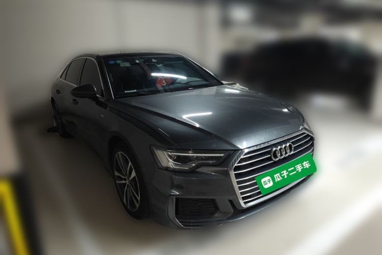 Used Audi A6L 2019 40 TFSI Luxury Dynamic Model Front Right 45 Deg