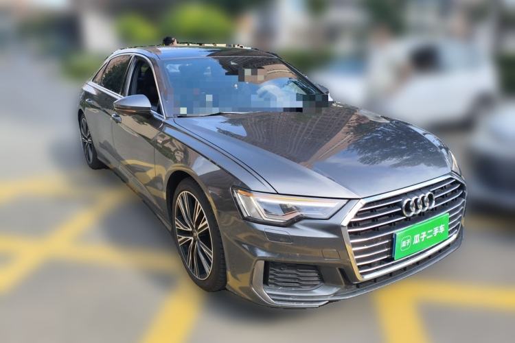 Used Audi A6L 2019 40 TFSI Luxury Dynamic Model Front Right 45 Deg