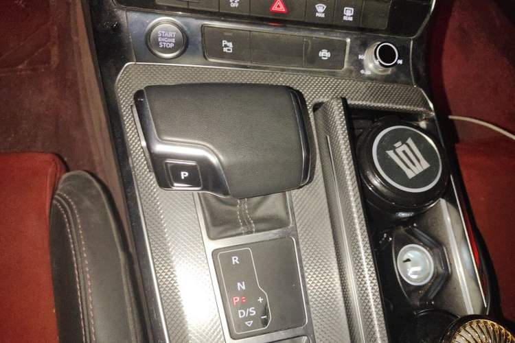 Used Audi A6L 2019 45 TFSI quattro Prestige Dynamic Edition Gear Lever