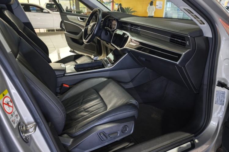 Used Audi A6L 2019 45 TFSI Prestige Elegant Edition Interior 7
