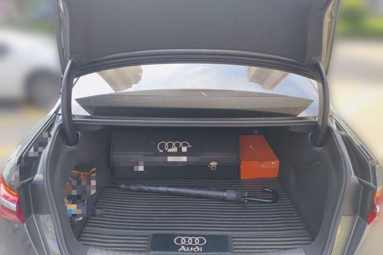 Used Audi A6L 2019 40 TFSI Luxury Dynamic Model Trunk