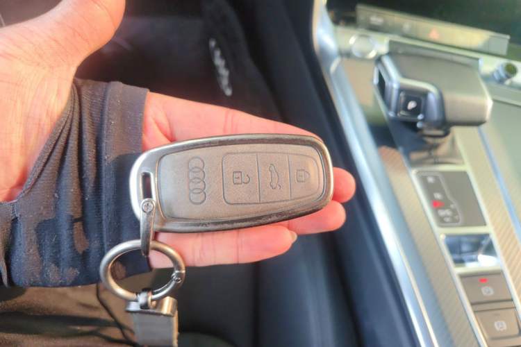 Used Audi A6L 2019 45 TFSI quattro Prestige Elegant Edition Vehicle Key