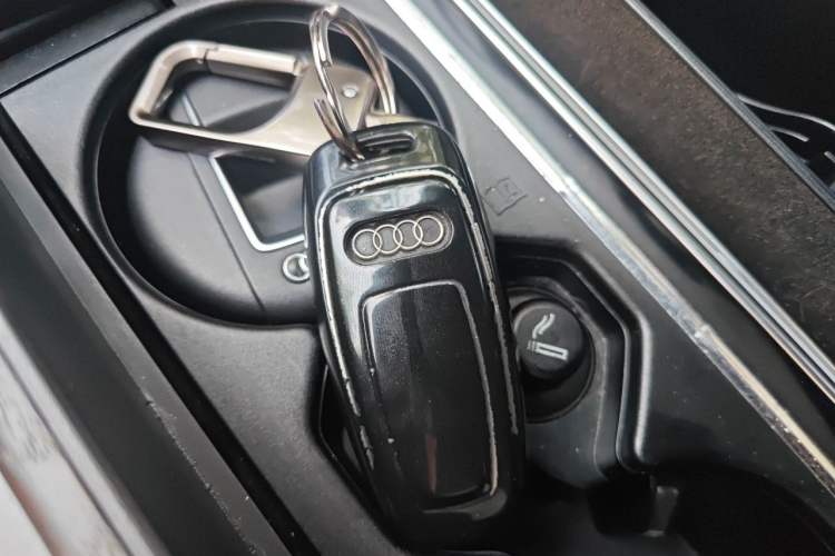 Used Audi A6L 2019 40 TFSI Luxury Dynamic Model Vehicle Key