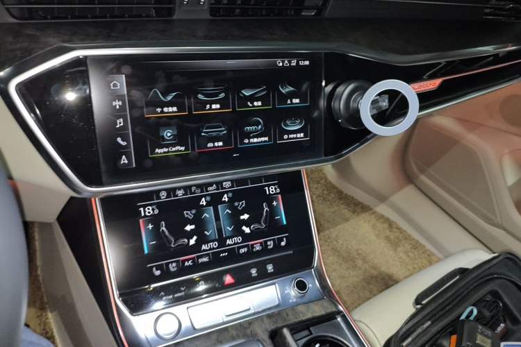 Used Audi A6L 2019 55 TFSI quattro Prestige Edition Audio And AC Panel