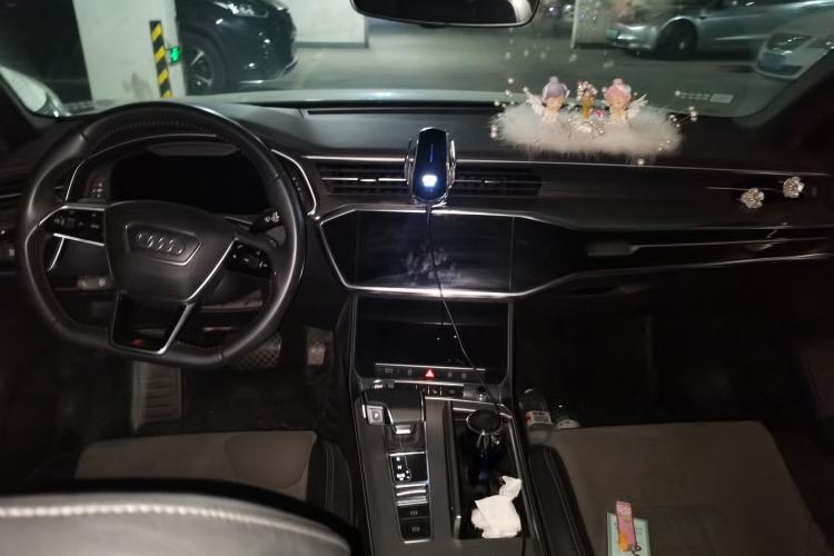Used Audi A6L 2019 45 TFSI Prestige Dynamic Edition Center Console