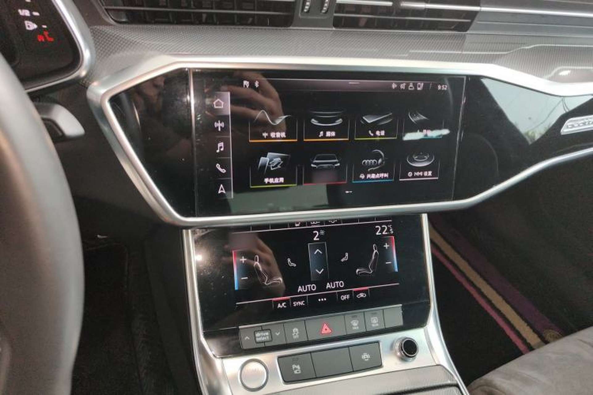Used Audi A6L 2019 40 TFSI Luxury Dynamic Model Center Console
