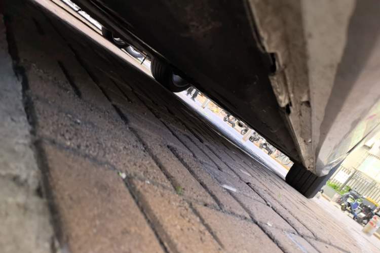 Used Audi A6L  Chassis Front Left