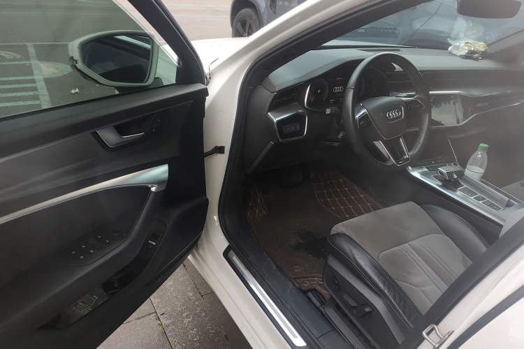 Used Audi A6L 2019 40 TFSI Luxury Dynamic Model Driver Seat