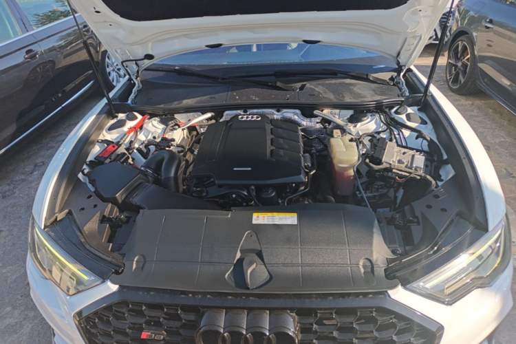 Used Audi A6L 2019 45 TFSI Prestige Dynamic Edition Engine Bay