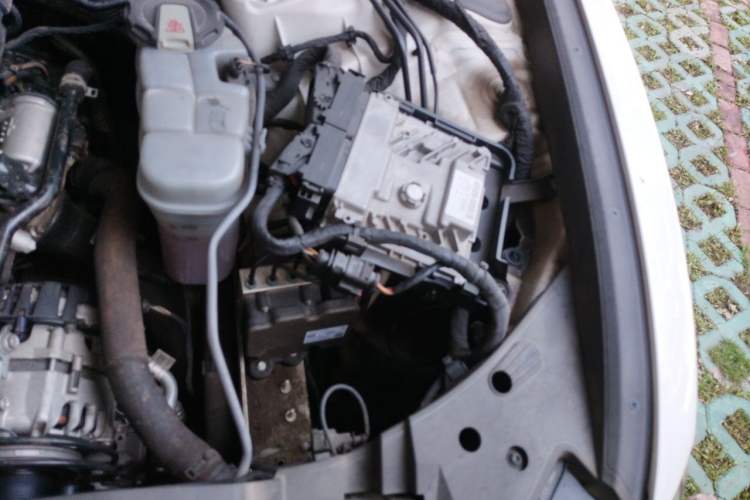 Used Audi A6L 2019 45 TFSI Prestige Elegant Edition Engine Bay Left