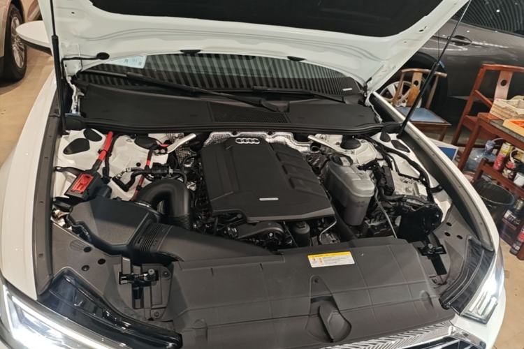 Used Audi A6L 2019 45 TFSI Prestige Elegant Edition Engine Bay