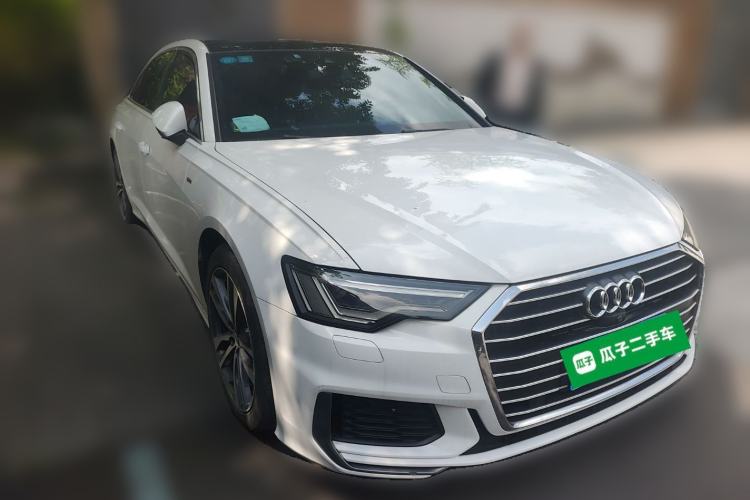 Used Audi A6L 2019 40 TFSI Luxury Dynamic Model Front Right 45 Deg