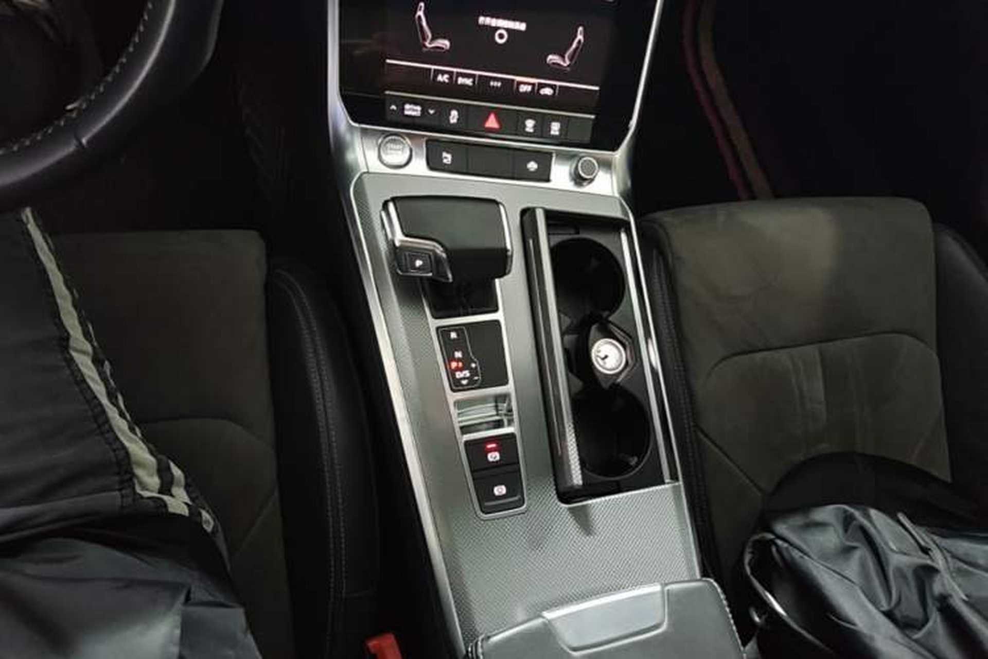Used Audi A6L 2019 45 TFSI quattro Prestige Dynamic Edition Gear Lever