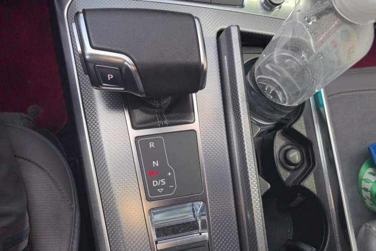 Used Audi A6L 2019 45 TFSI Prestige Dynamic Edition Gear Lever
