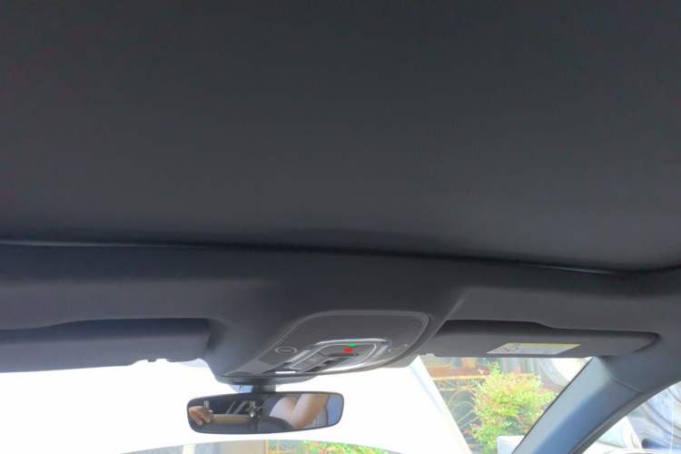 Used Audi A6L  Headliner