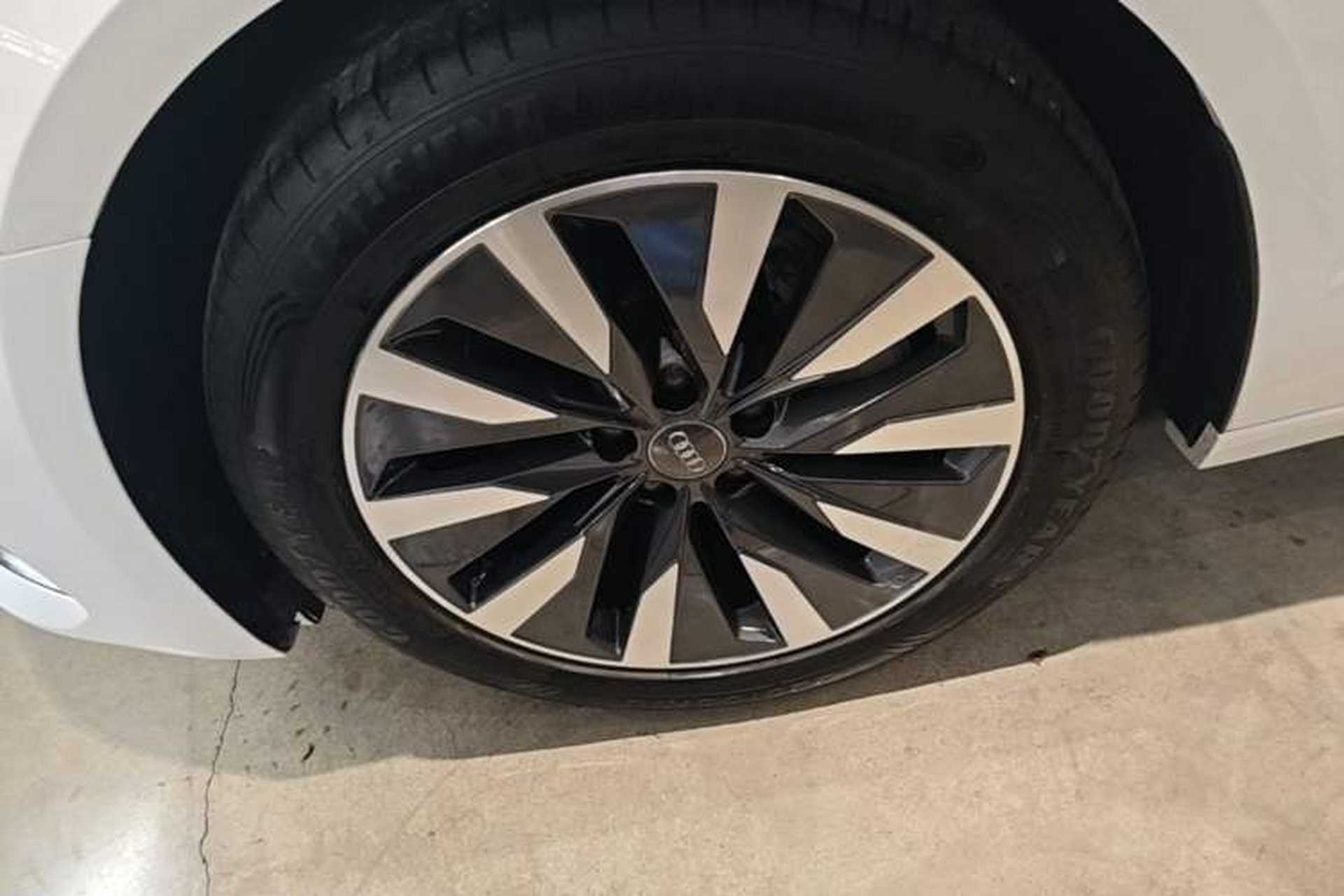 Used Audi A6L 2019 45 TFSI Prestige Elegant Edition Left Front Wheel Hub
