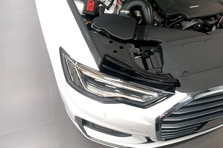 Used Audi A6L 2019 40 TFSI Luxury Dynamic Model Right Front Headlight
