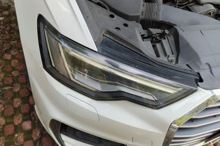 Used Audi A6L 2019 40 TFSI Luxury Dynamic Model Right Front Headlight