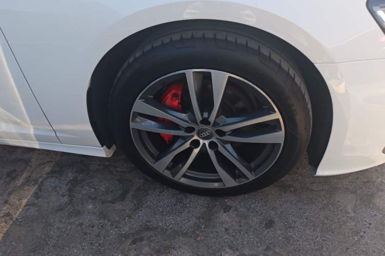 Used Audi A6L 2019 45 TFSI Prestige Dynamic Edition Right Front Wheel Hub