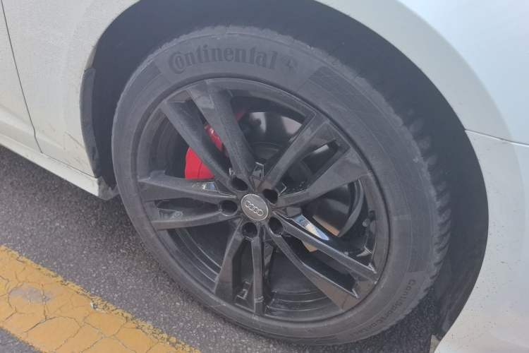 Used Audi A6L 2019 45 TFSI Prestige Dynamic Edition Right Front Wheel Hub