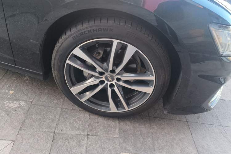 Used Audi A6L 2019 40 TFSI Luxury Dynamic Model Right Front Wheel Hub