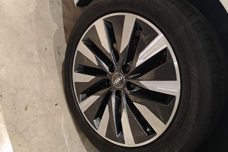 Used Audi A6L 2019 45 TFSI Prestige Elegant Edition Right Rear Wheel Hub