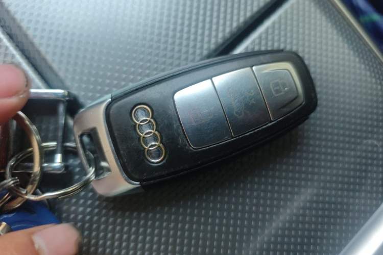 Used Audi A6L 2019 40 TFSI Luxury Dynamic Model Vehicle Key