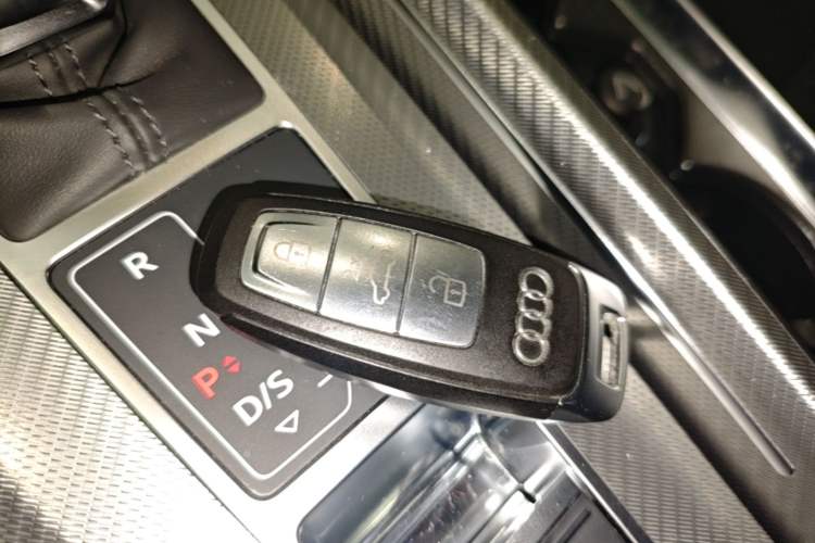 Used Audi A6L 2019 45 TFSI Prestige Elegant Edition Vehicle Key
