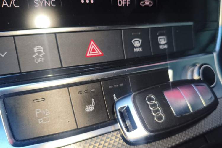 Used Audi A6L 2019 40 TFSI Luxury Dynamic Model Vehicle Key