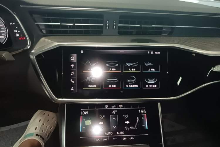 Used Audi A6L 2019 40 TFSI Luxury Dynamic Model Audio And AC Panel