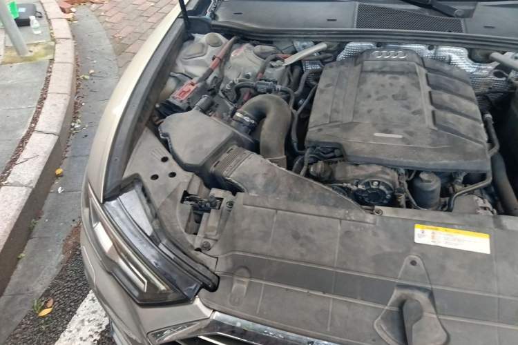 Used Audi A6L 2019 40 TFSI Luxury Dynamic Model Engine Bay Right