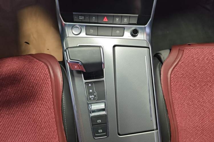 Used Audi A6L 2019 45 TFSI Prestige Dynamic Edition Gear Lever