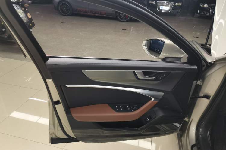 Used Audi A6L 2019 45 TFSI Prestige Elegant Edition Interior 4