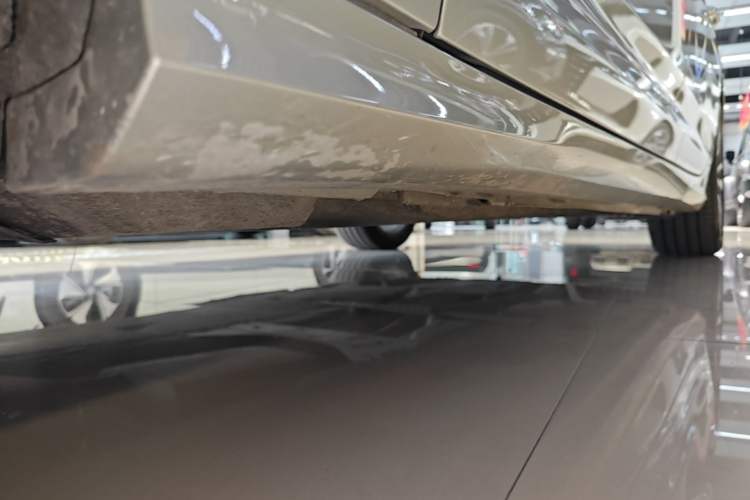 Used Audi A6L 2019 45 TFSI Prestige Dynamic Edition Left Side Sill