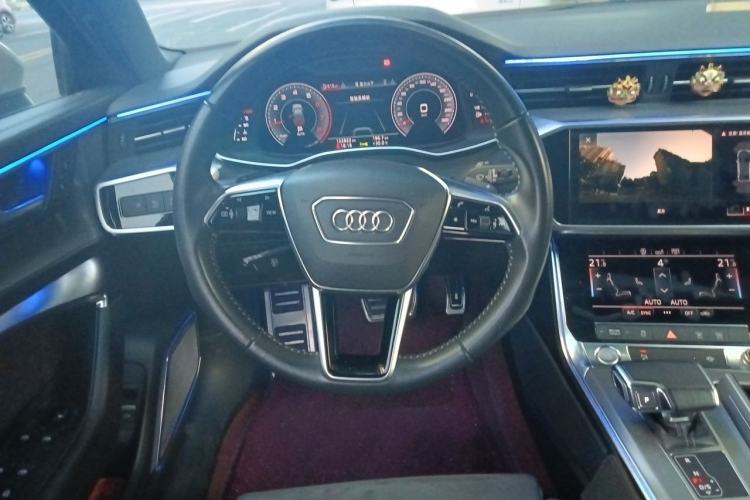 Used Audi A6L 2019 40 TFSI Luxury Dynamic Model Steering Wheel