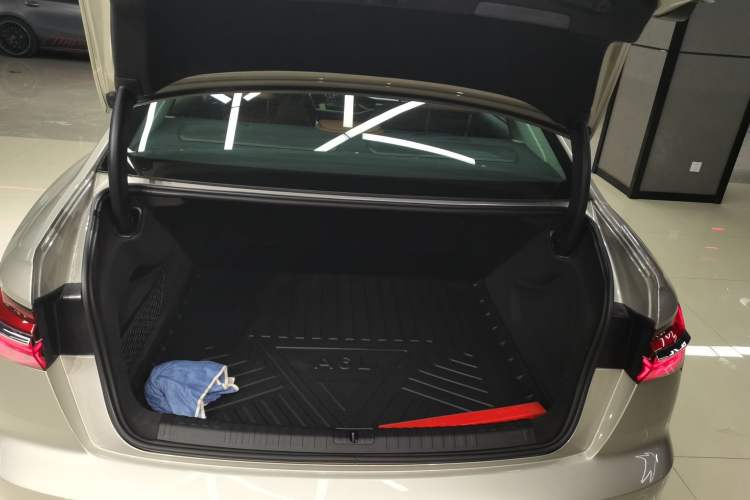 Used Audi A6L 2019 45 TFSI Prestige Elegant Edition Trunk