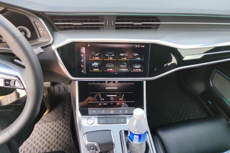 Used Audi A6L 2020 40 TFSI Luxury Dynamic Edition Audio And AC Panel