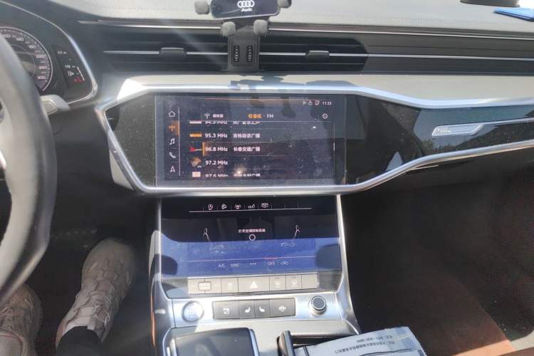 Used Audi A6L 2020 40 TFSI Luxury Prestige Edition Audio And AC Panel