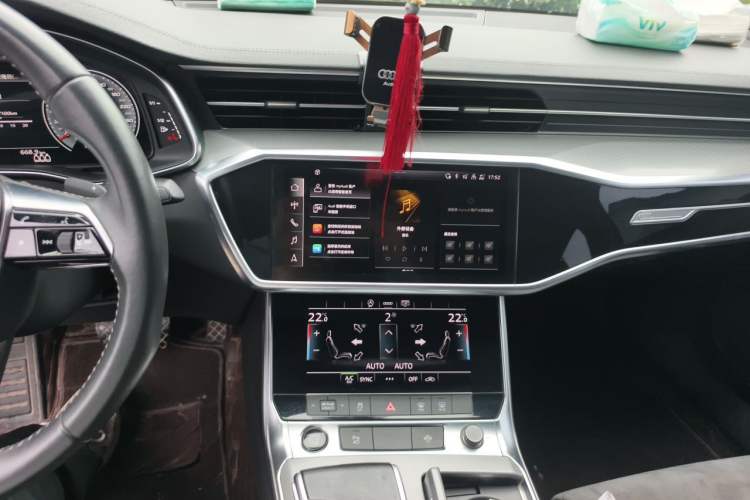 Used Audi A6L 2020 40 TFSI Luxury Dynamic Edition Audio And AC Panel