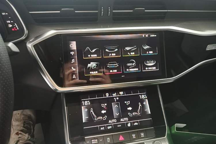 Used Audi A6L 2020 40 TFSI Luxury Prestige Edition Audio And AC Panel